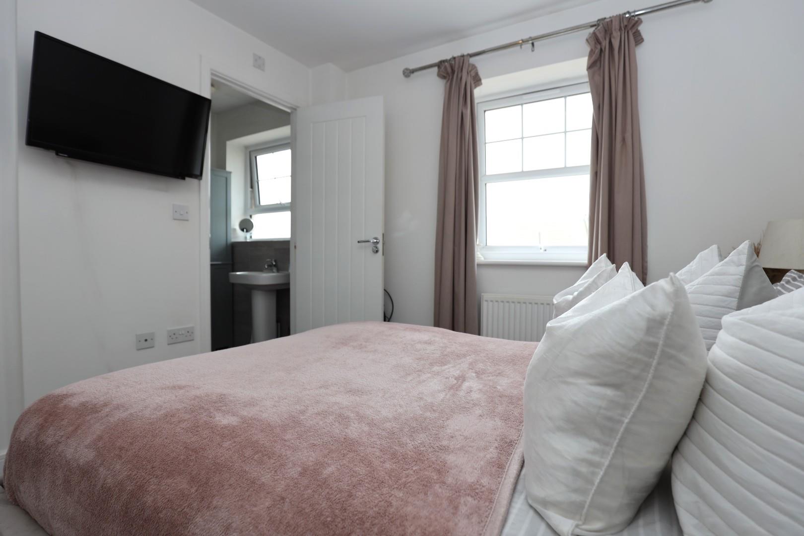 18 Cae Ffynnon, Cowbridge, Vale of Glamorgan, CF71 7FJ